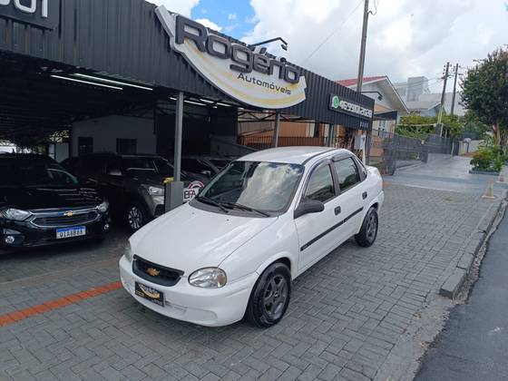 CHEVROLET CLASSIC 1.0 MPFI VHCE 8V FLEX 4P MANUAL